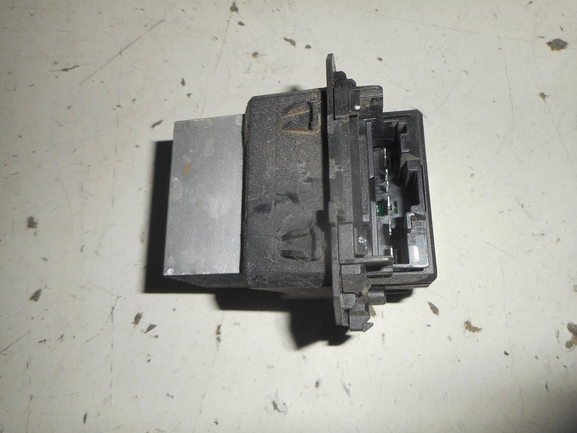 Resistenza motorino ventilazione abitacolo